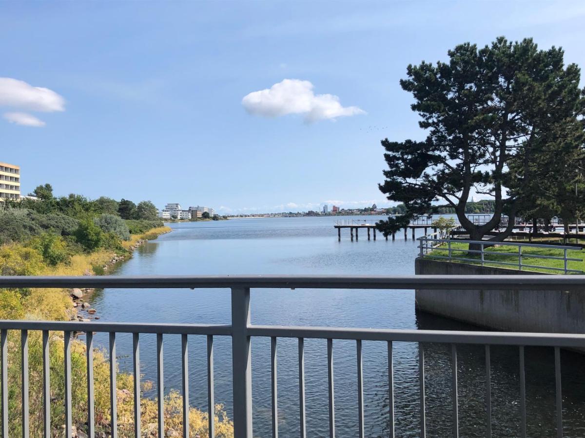 Ferienwohnung Sandkueste Mit Strandkorb & Indoor Spielplatz Heiligenhafen Buitenkant foto