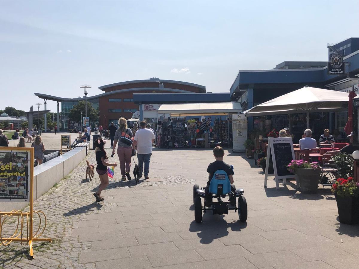 Ferienwohnung Sandkueste Mit Strandkorb & Indoor Spielplatz Heiligenhafen Buitenkant foto