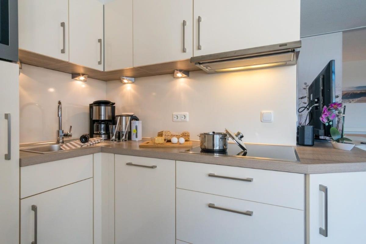 Ferienwohnung Sandkueste Mit Strandkorb & Indoor Spielplatz Heiligenhafen Buitenkant foto